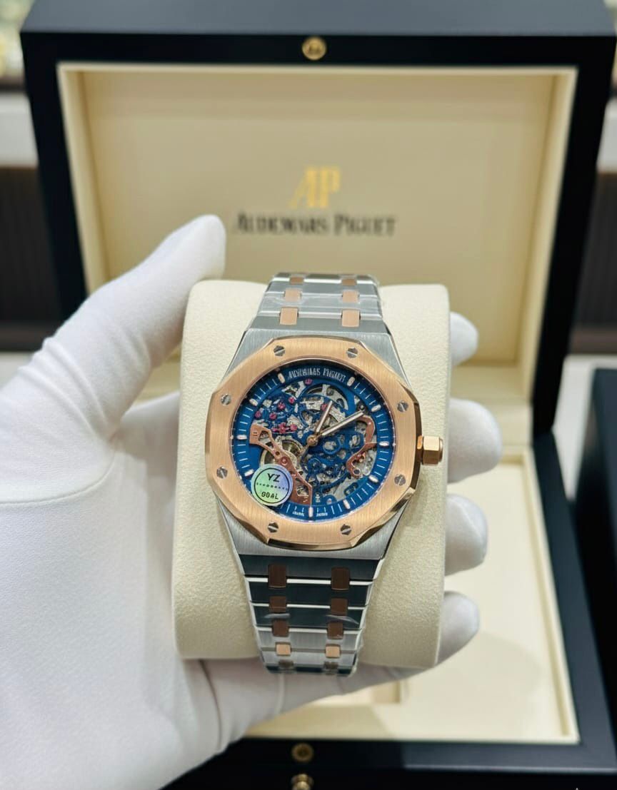 Audemars Piguet – Royal Oak Openworked (Skeleton) – Two-Tone Steel & Rose Gold, Blue Dia