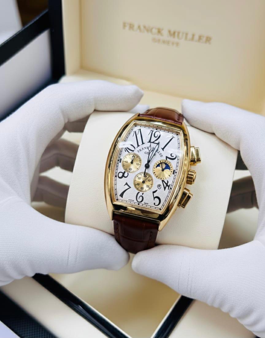 Franck Muller – Cintrée Curvex Chronograph Moonphase (Yellow Gold, White Dial)